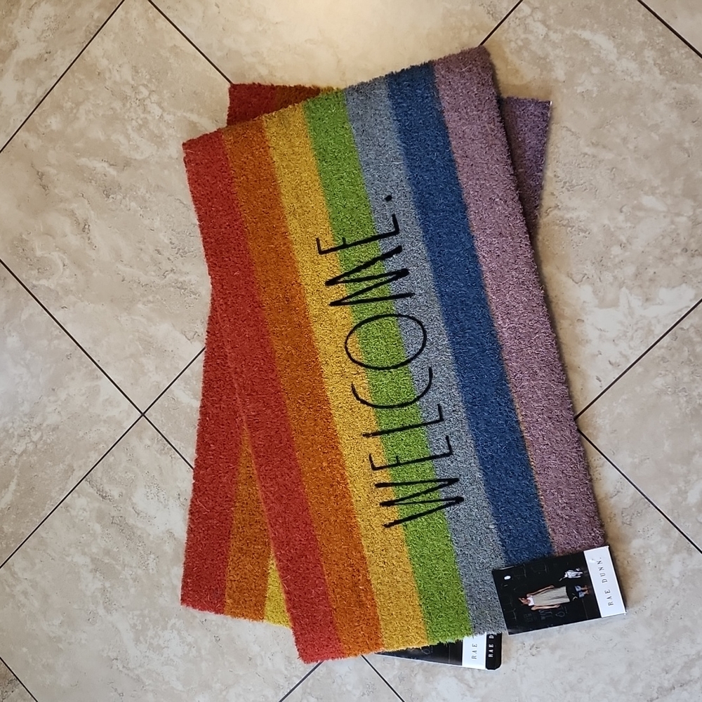 🆕NWT Rae Dunn Rainbow Welcome Mat (Addl $13.50 incl for shipping) - Picture 4 of 7